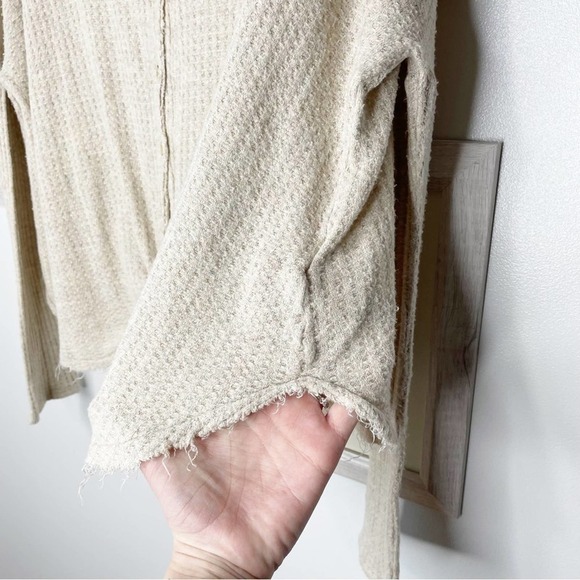 Uo Out From Under Tan Oversized Long Sleeve Button Up Thermal Top Size XS - Picture 6 of 14